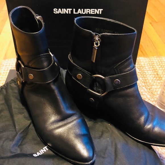 Saint Laurent Shoes - Saint Laurent Western Boots + Dust Bag + Box + Bag Saint Laurent Shoes - Saint Laurent Western Boots + Dust Bag + Box + Bag